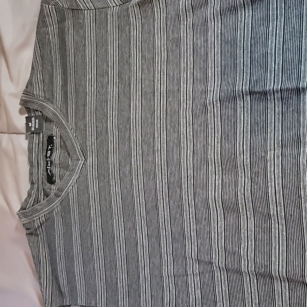 AXIST Black / Grey Tripped shirt Size Medium